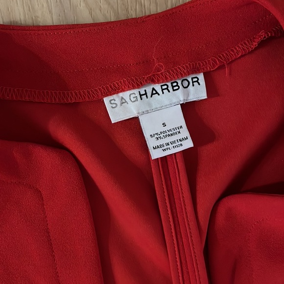 COPY - True Red Long Blazer 3/4 sleeves with pockets, size small, brand sag har… - Picture 2 of 4